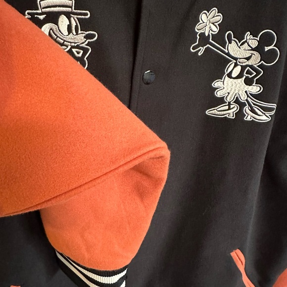 Disney Retro Mickey/Minnie Varsity Jacket az Large unisex - Picture 3 of 8